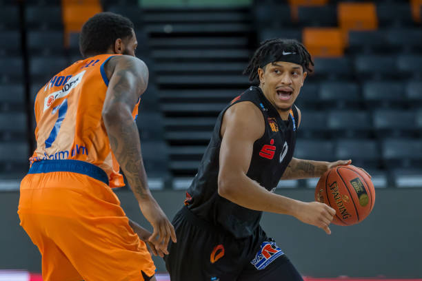 他在篮协任 他在篮协任