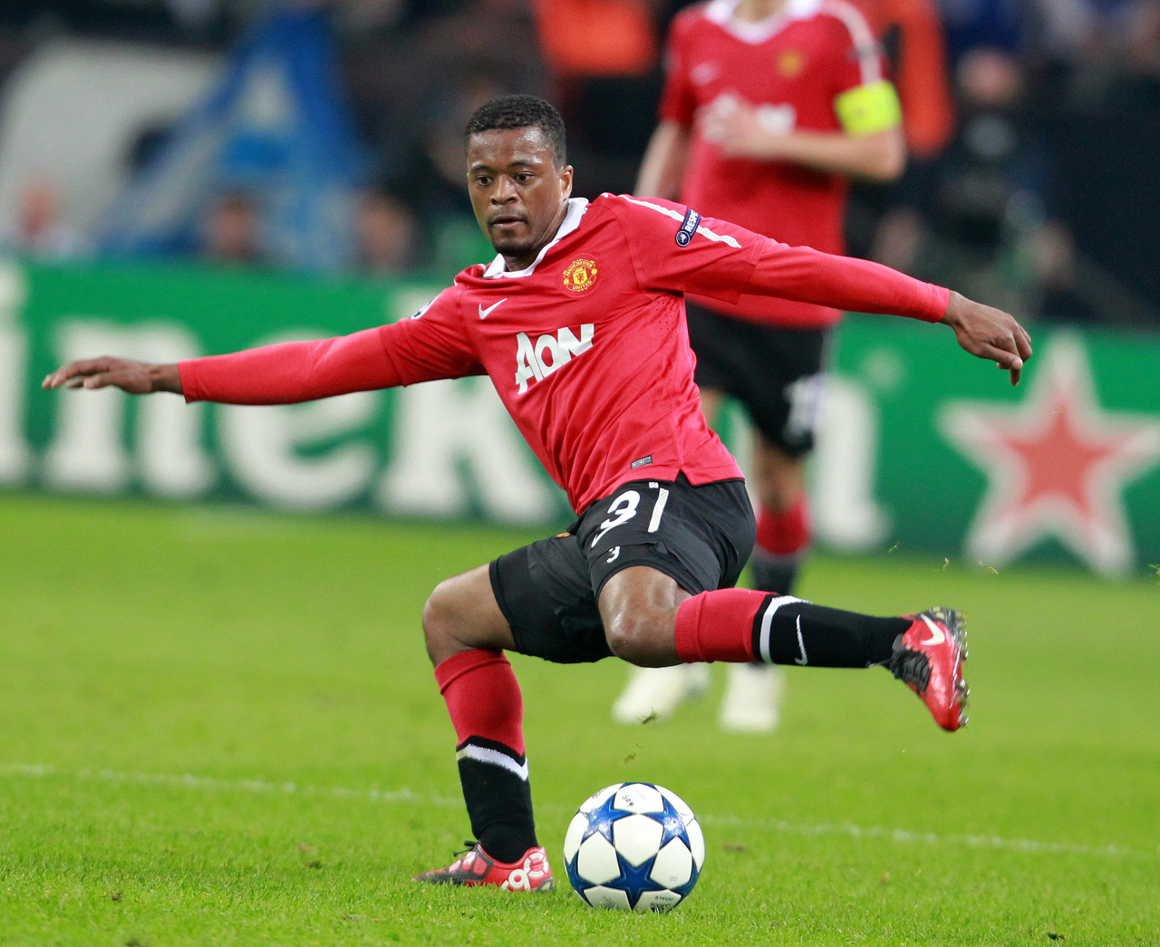 费预计在 费预计在