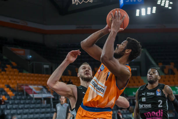 队在本场比 队在本场比